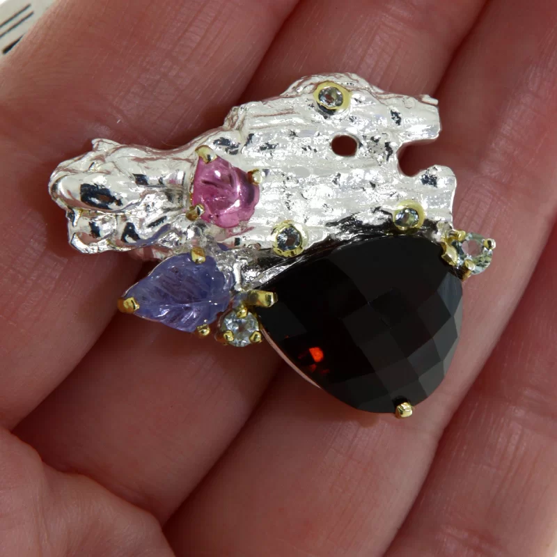 Brosa argint 925 Accente aurite Cuart fumuriu Tanzanit Turmalina Naturale - Eleganta si Rafinament