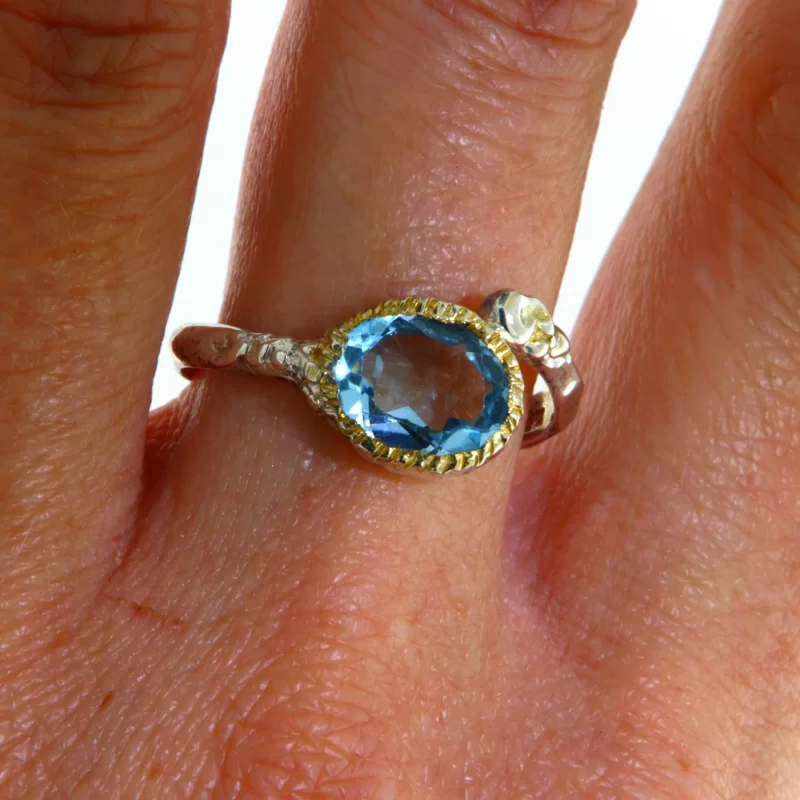 Inel Argint 925 Accente aurite Topaz Natural -
