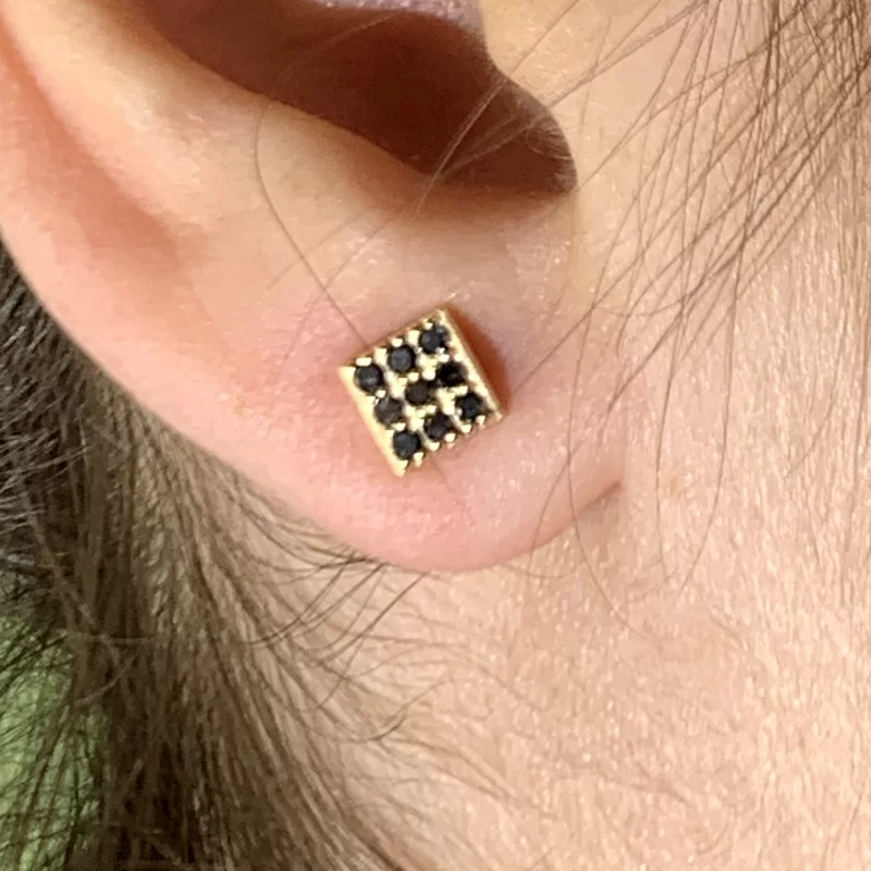 Cercei Aur Galben 14k 18 Diamante Negre Naturale - Eleganta si Mister