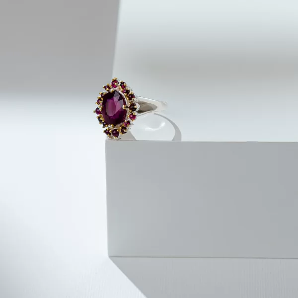 Inel Argint 925, accente aurite Rubin Natural - Lux si Pasiune